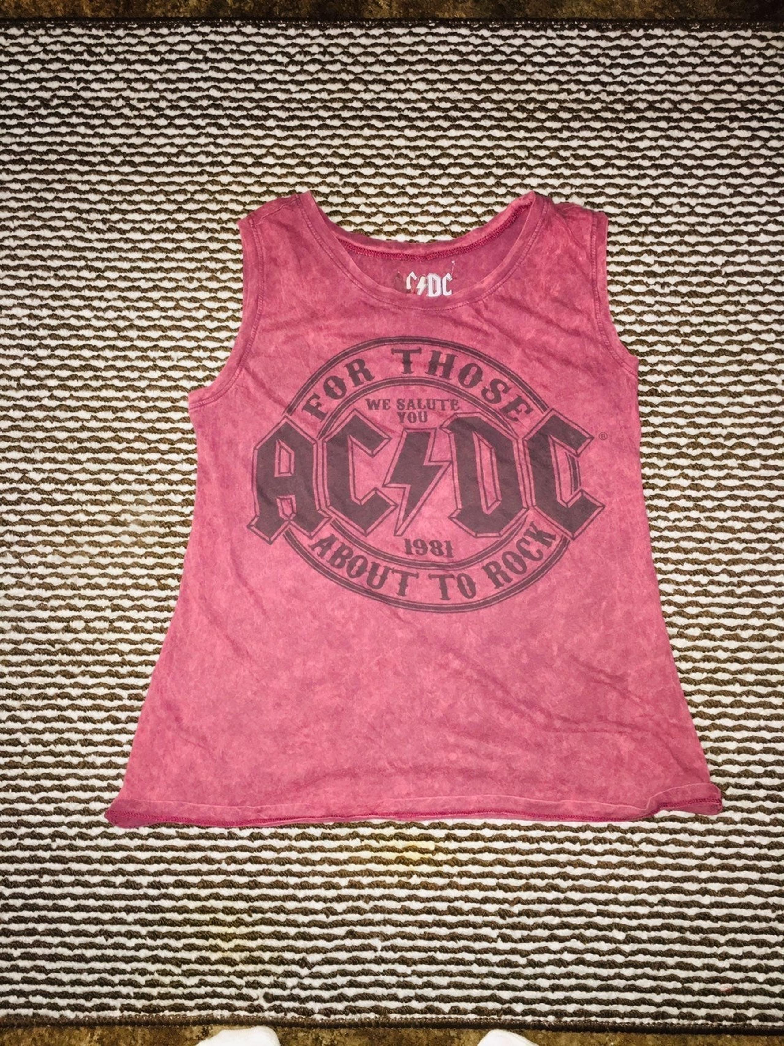 Vintage Pink Tank Top Medium - AC/DC