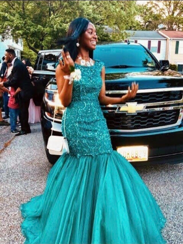 sherri hill prom dress