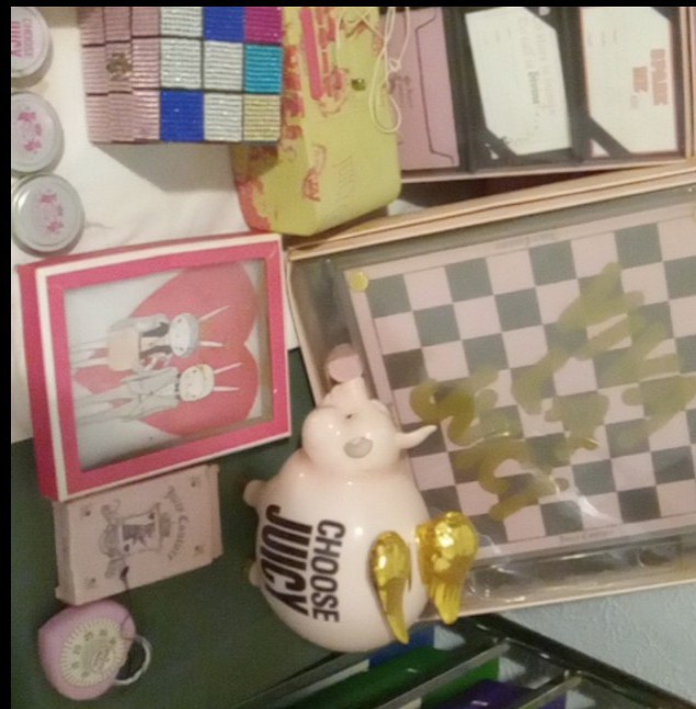 JUICY COUTURE COLLECTIBLES