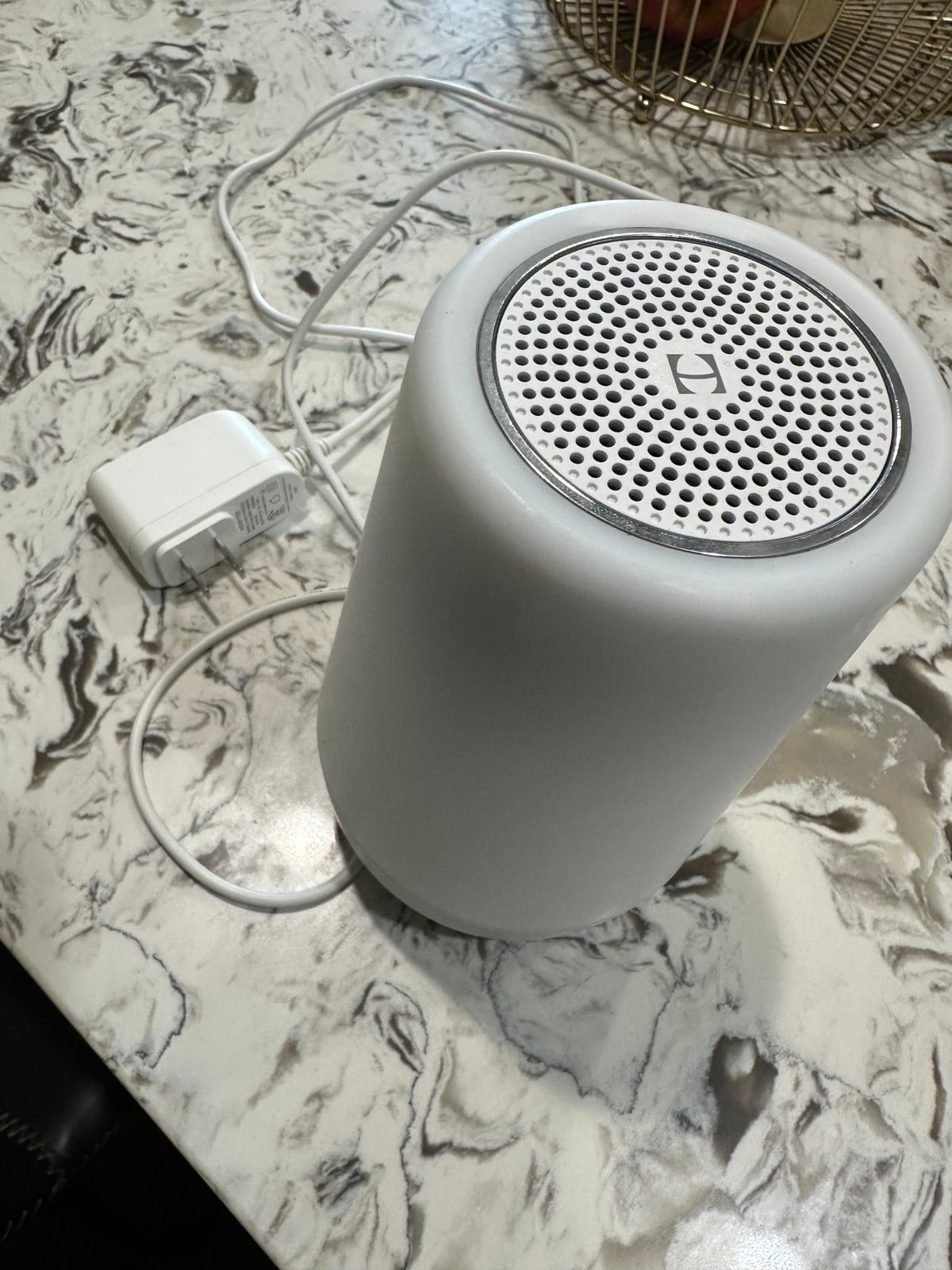 Hatch + sound machine