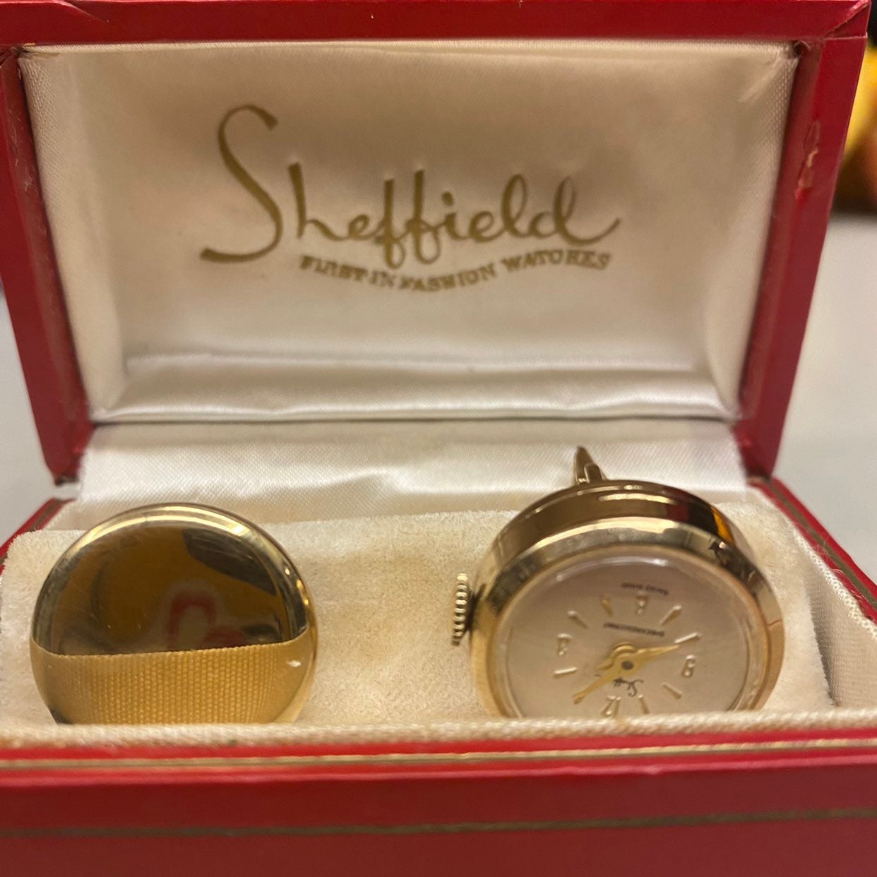 Bnwt Sheffield gold plated cuff links wi