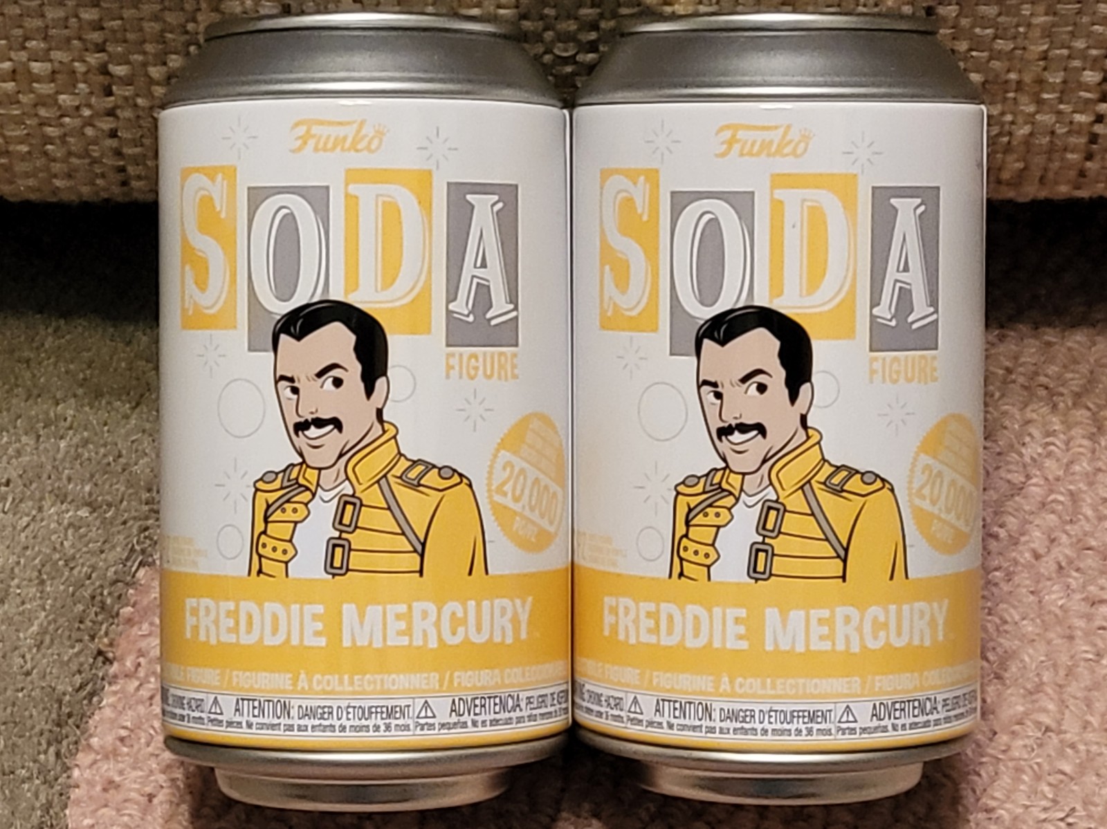 Queen Freddie Mercury VAULTED LIMITED EDITION CHASE Funko Soda Combo Set