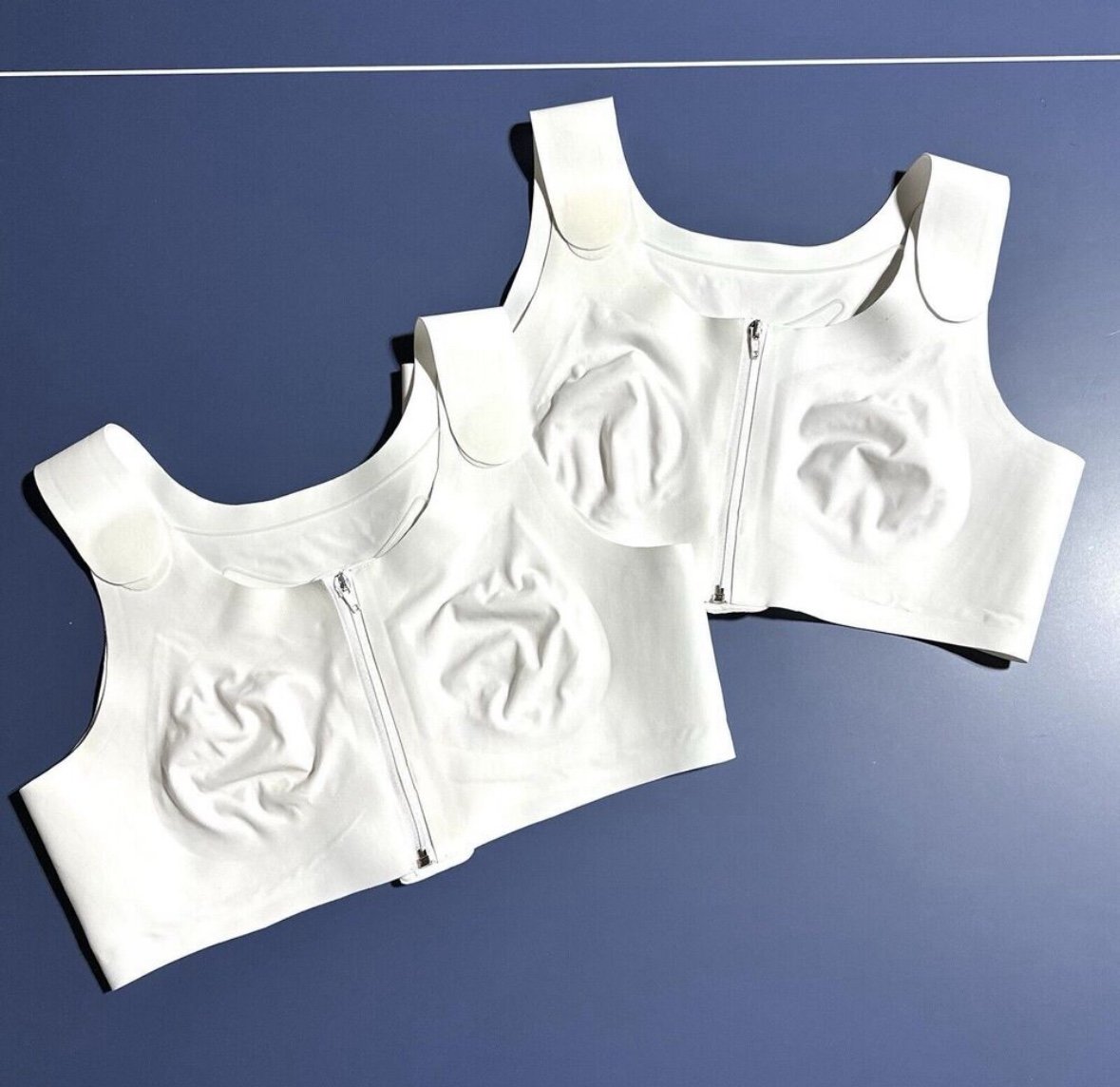 2 Amoena 44814 Lymph Flow Wire Free Mastectomy Bra White Size XL Zip Front
