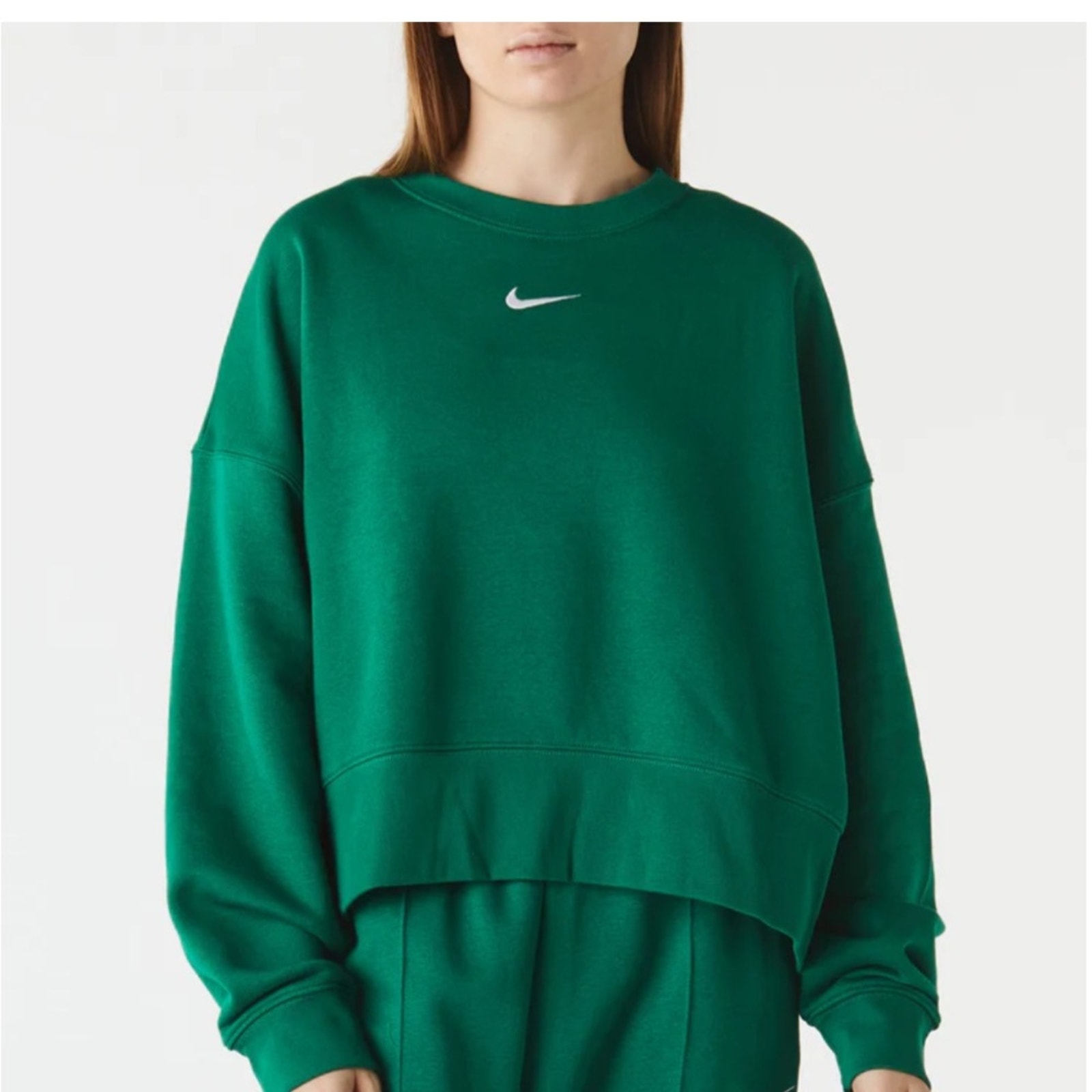 Nike Green Essentials Crewneck Sweatshirt