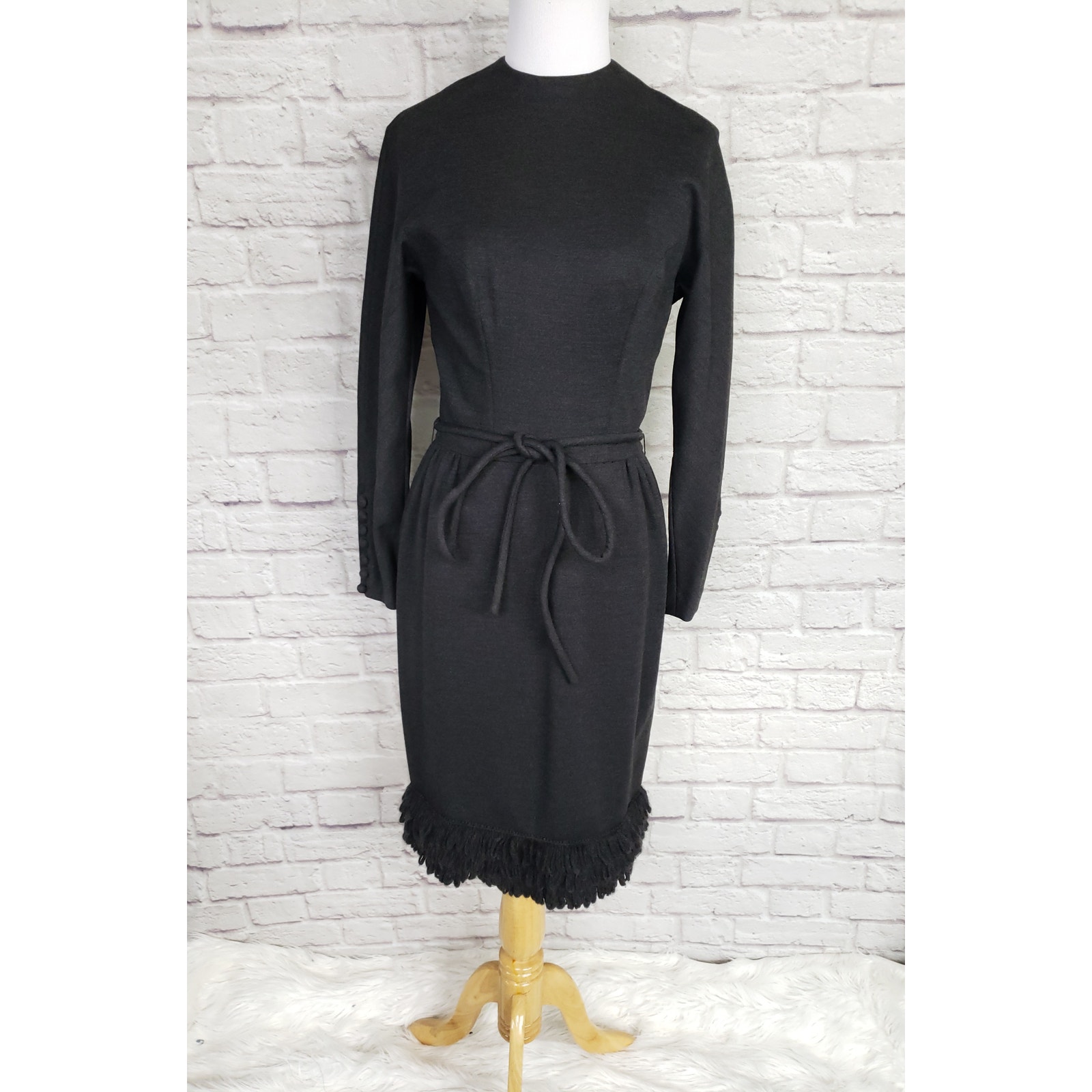 Vintage 50s 60s Mam'selle by Betty Carol Gray Wool Blend? Belted Sheath Dress