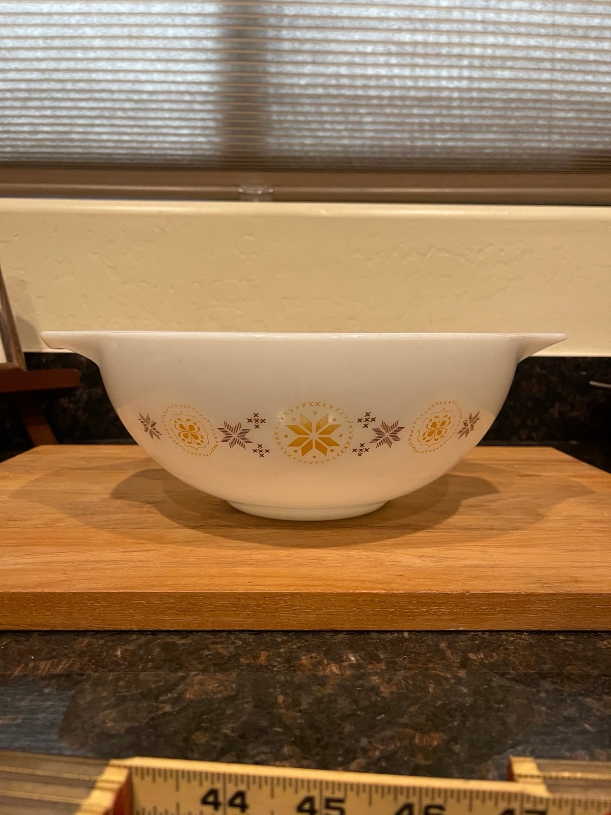 Vintage Pyrex 4 Qt Town & Country Mixing Nesting Bowl