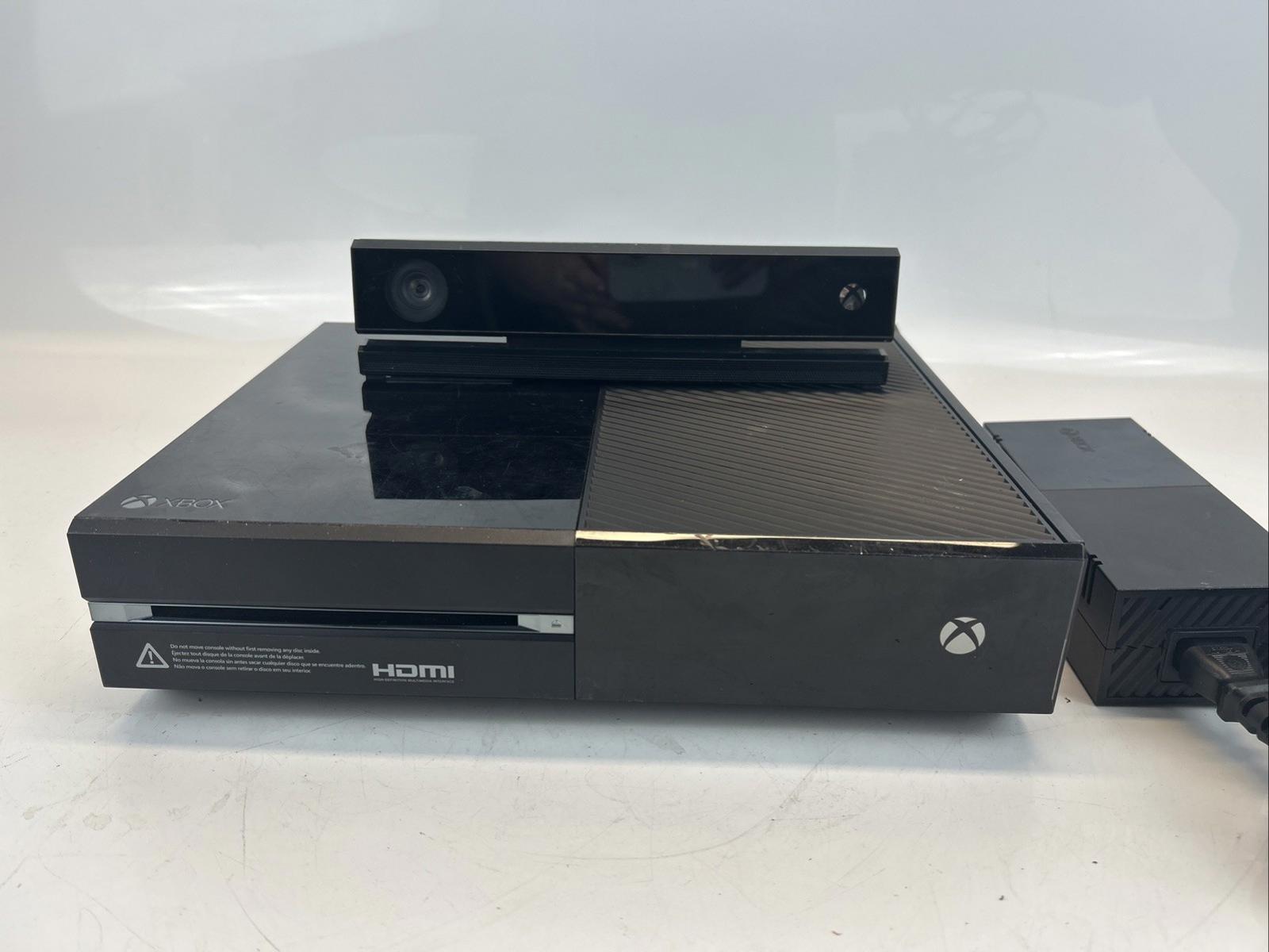 Microsoft Xbox One Console - Model 1540 - Working Great Tested W/cords & Kinect