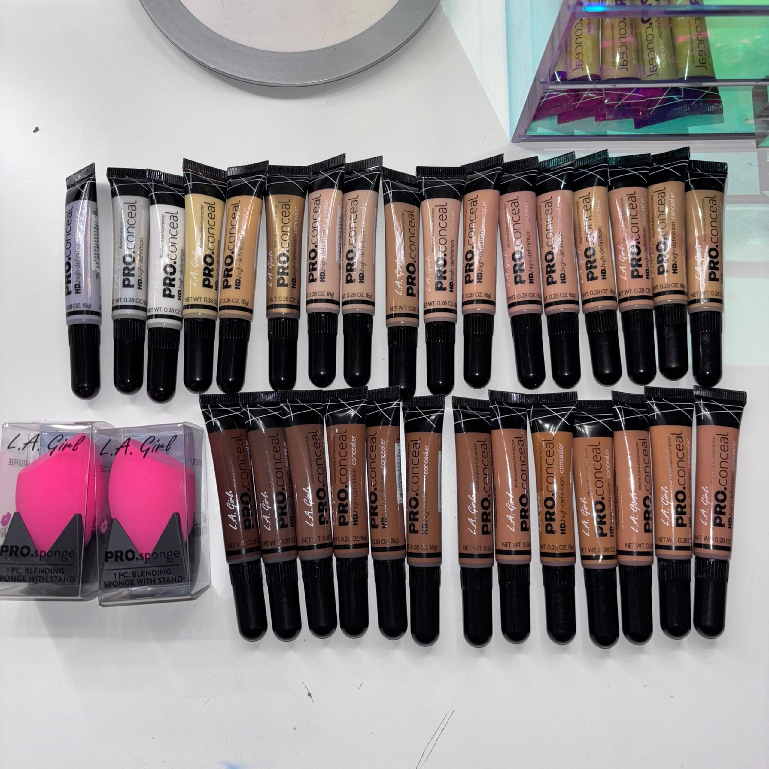 32pc LA Girl Concealer Lot
