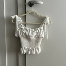 NWT Aritzia Top