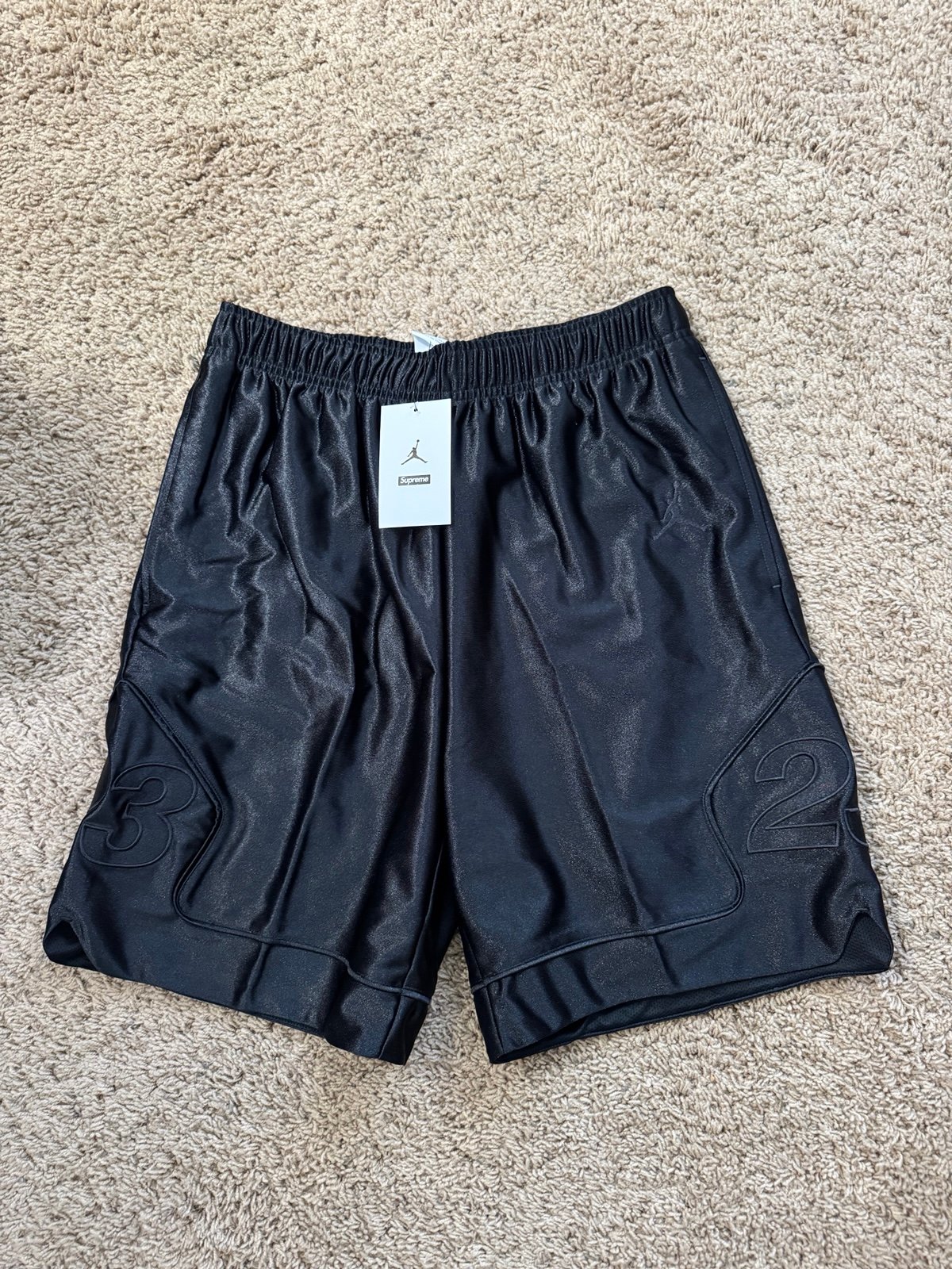 SUPREME®/JORDAN® WARM UP SHORT Black Basketball Shorts Size