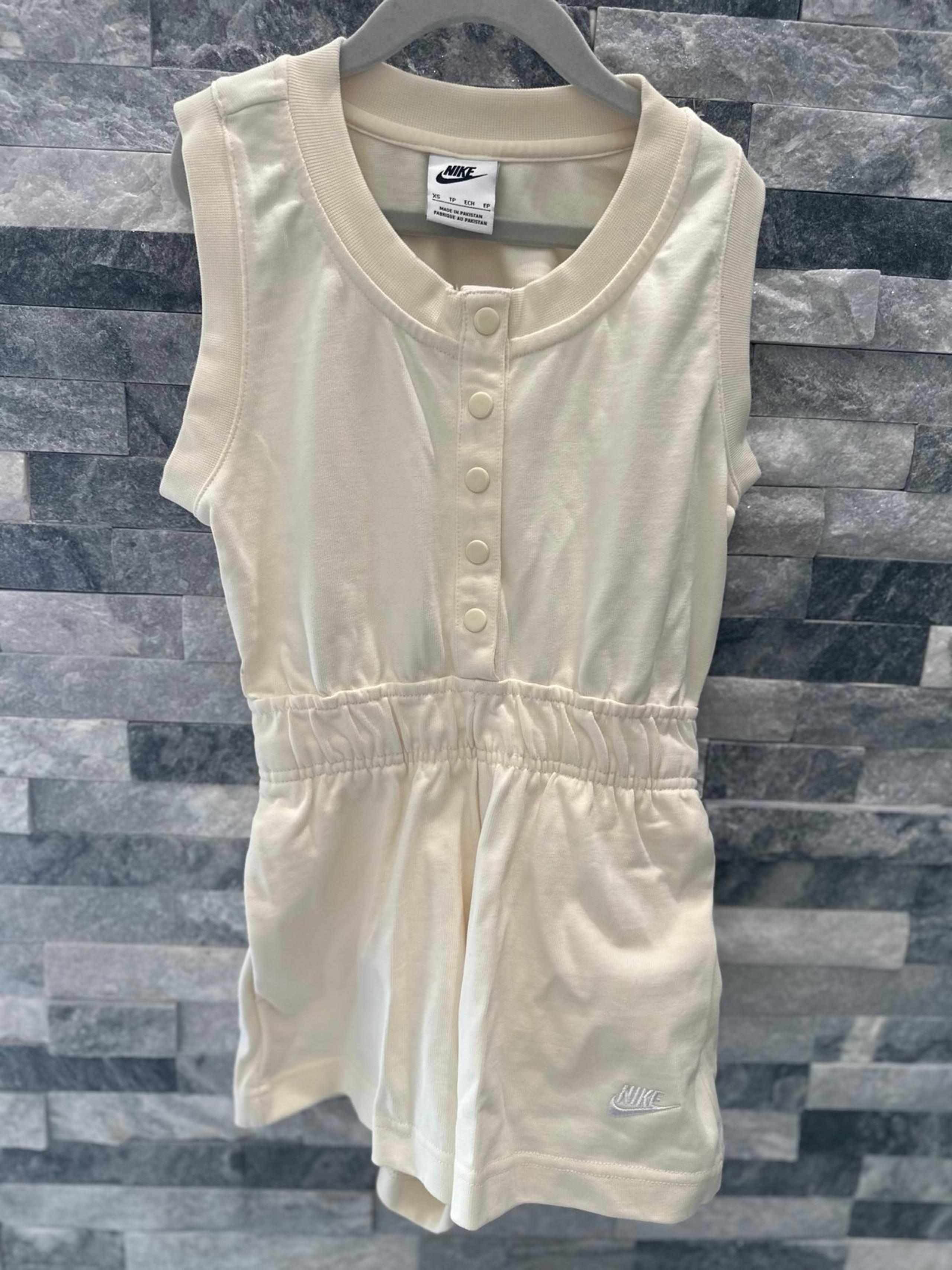 NWT Nike Sportswear Big Kids' (Girls') Romper size Small