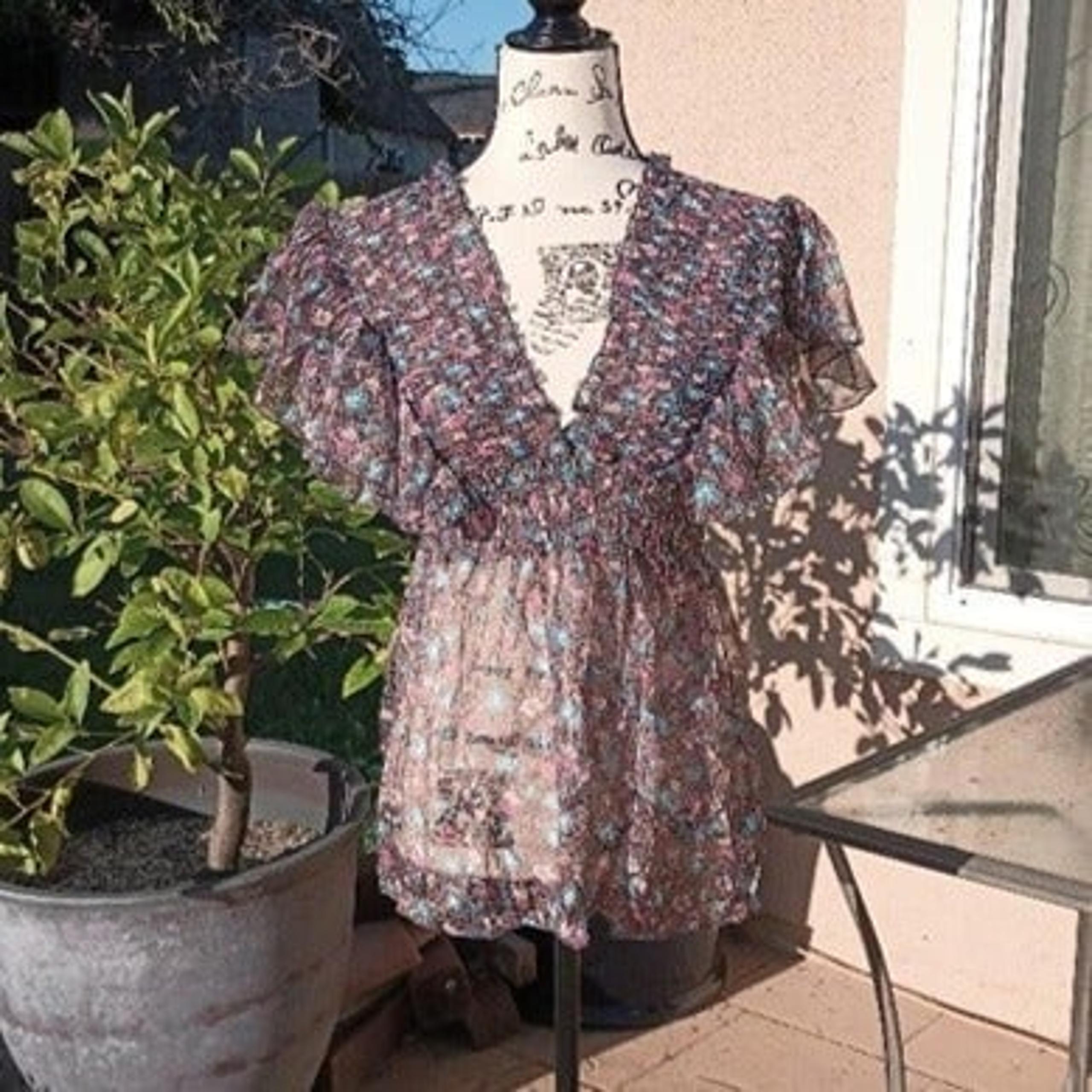 Black Floral Smocked Peasant Top Retro 70's Flower Child Hippie M Gypsy Blouse