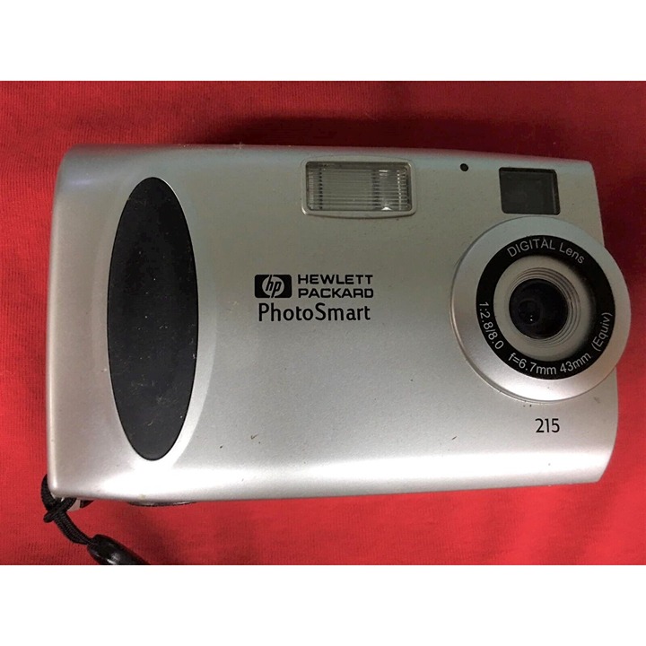Hewlett Packard Photo Smart Digital Still Camera 215