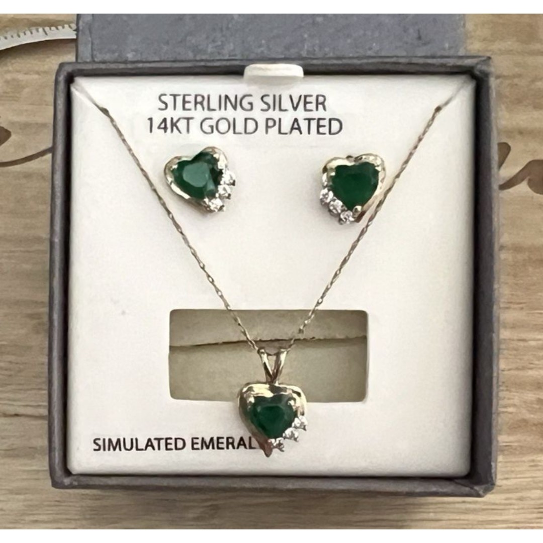 Sterling Silver 14Kt GP Simulated Emerald & White CZ Post Earrings Necklace Set