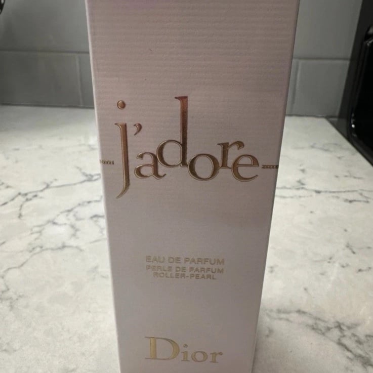 New DIOR J'adore Eau de Parfum Roller-Pearl, 0.67oz sealed box