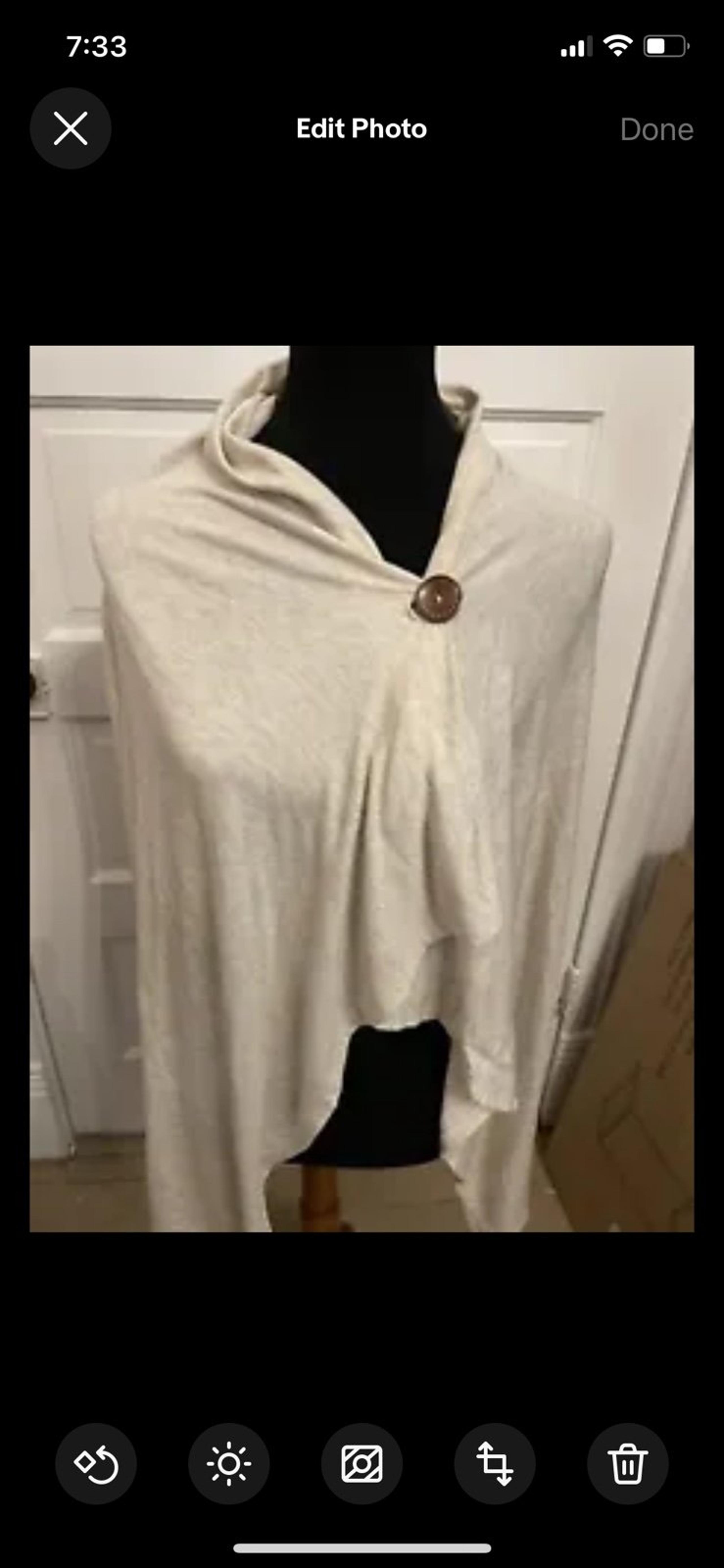 Womens Bobeau ivory cardigan shawl size medium