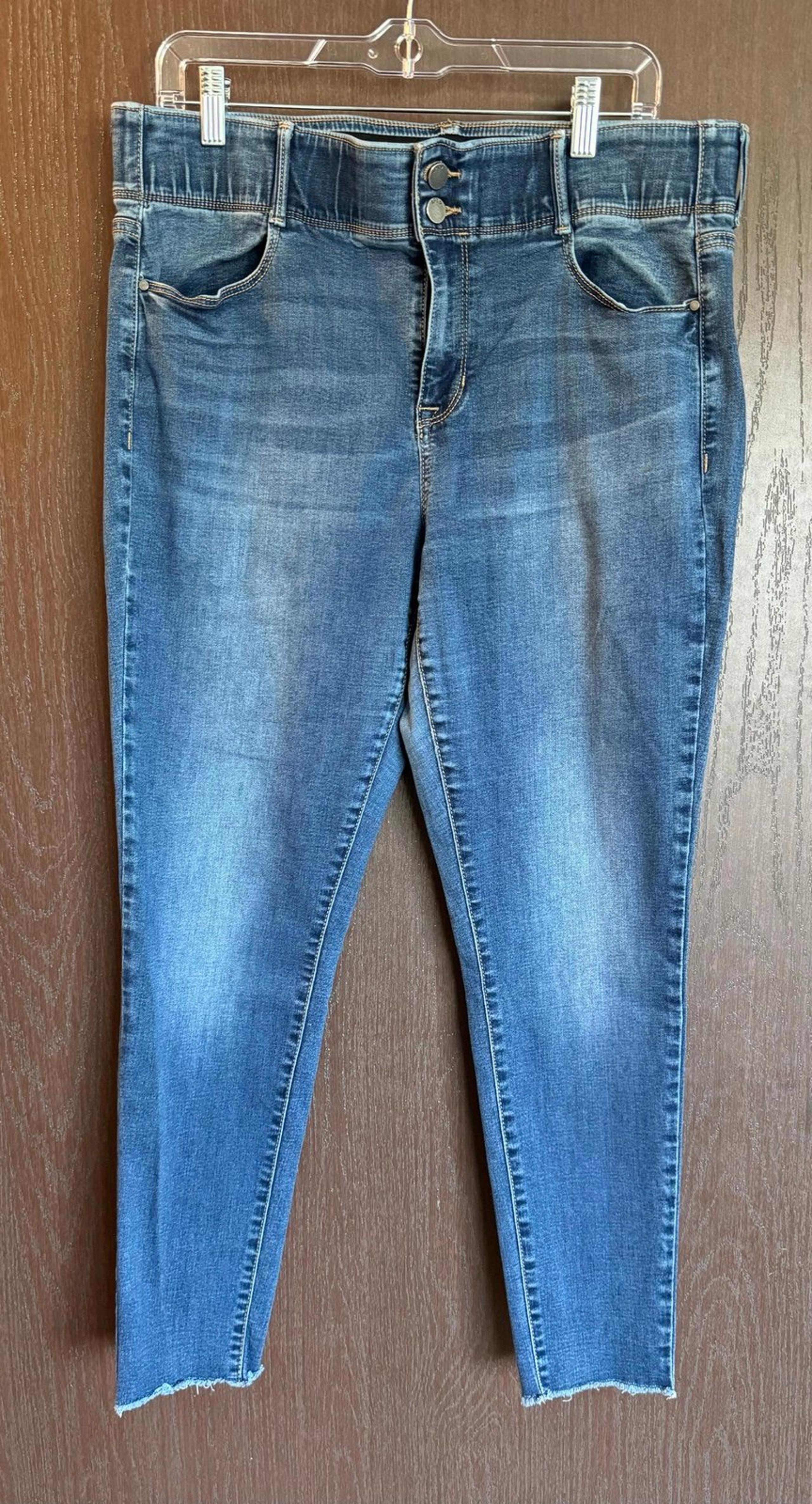 Apt 9 Womens tummy control skinny jeans sz 16 jeans elastic waist