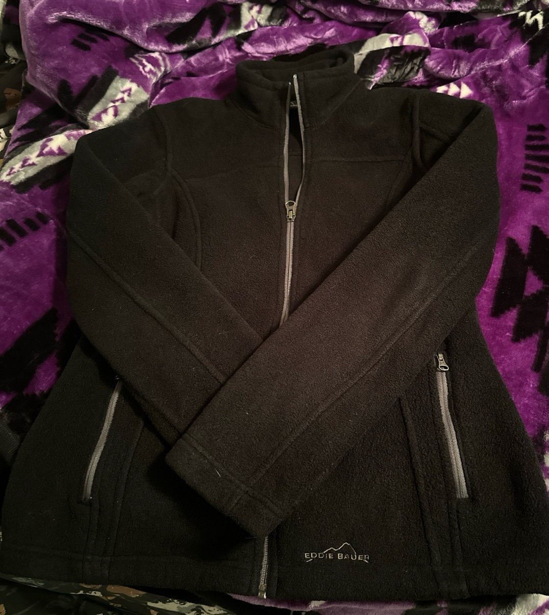 Womens Eddie Bauer fleece jacket size small