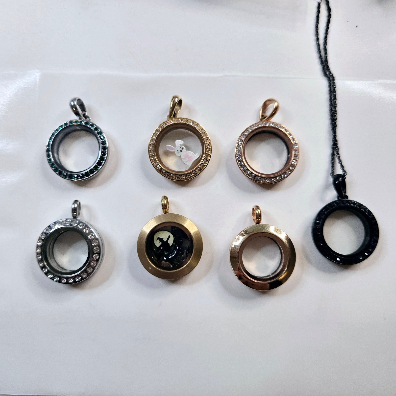 Petite and mini lockets by Origami Owl