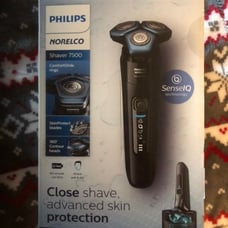 Philips Norelco Shaver
