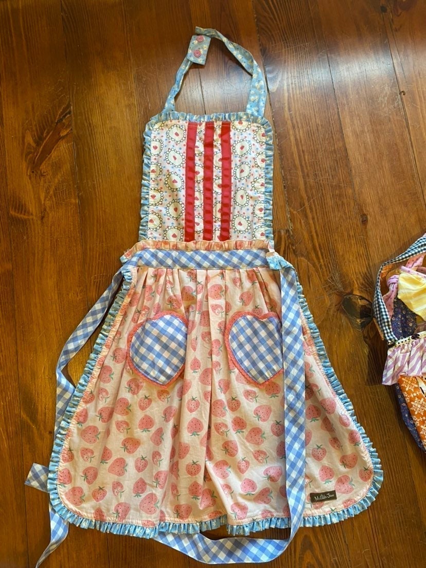 Apron & bag