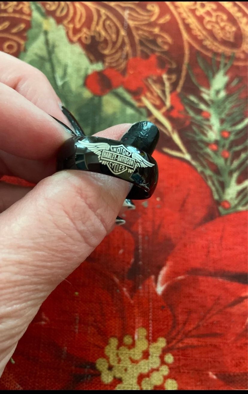HD Mens Wing Ring