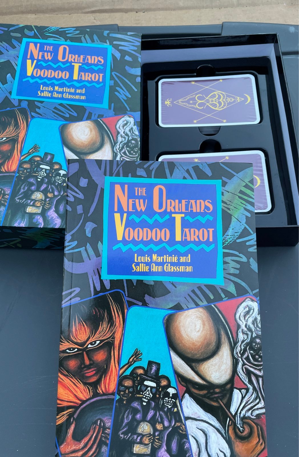Tarot set
