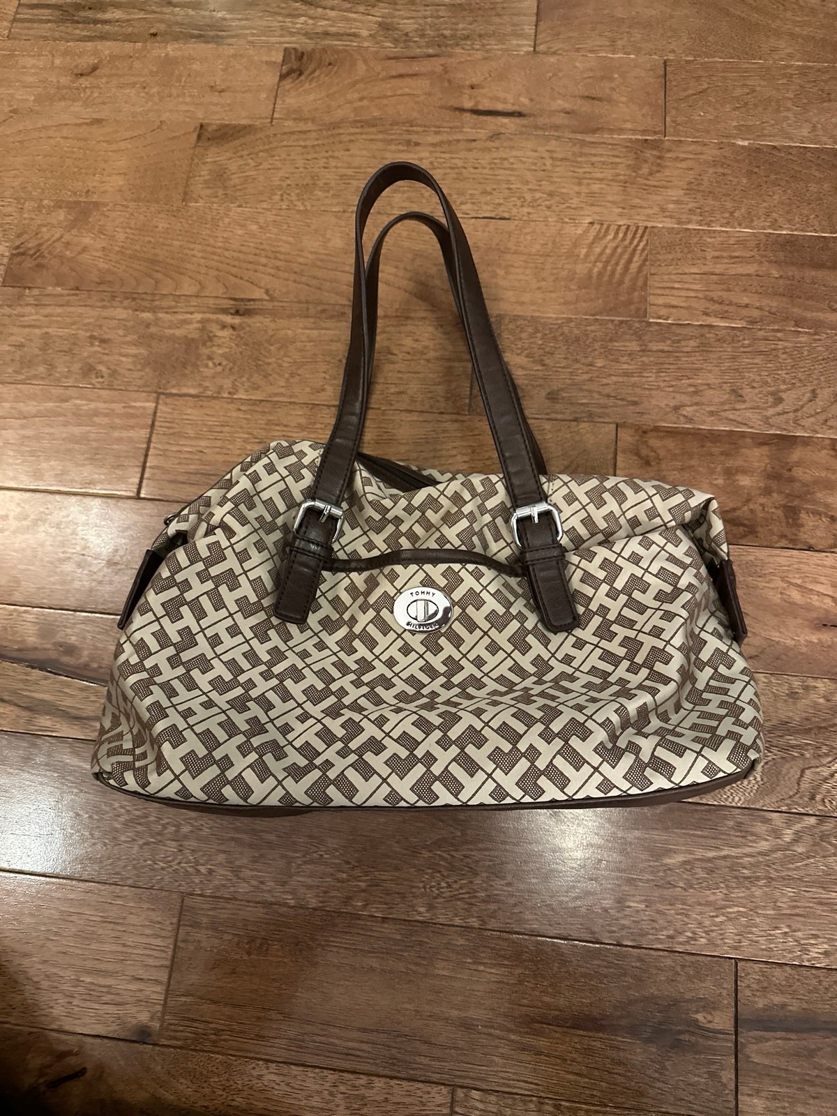 Tommy Hilfiger bag purse