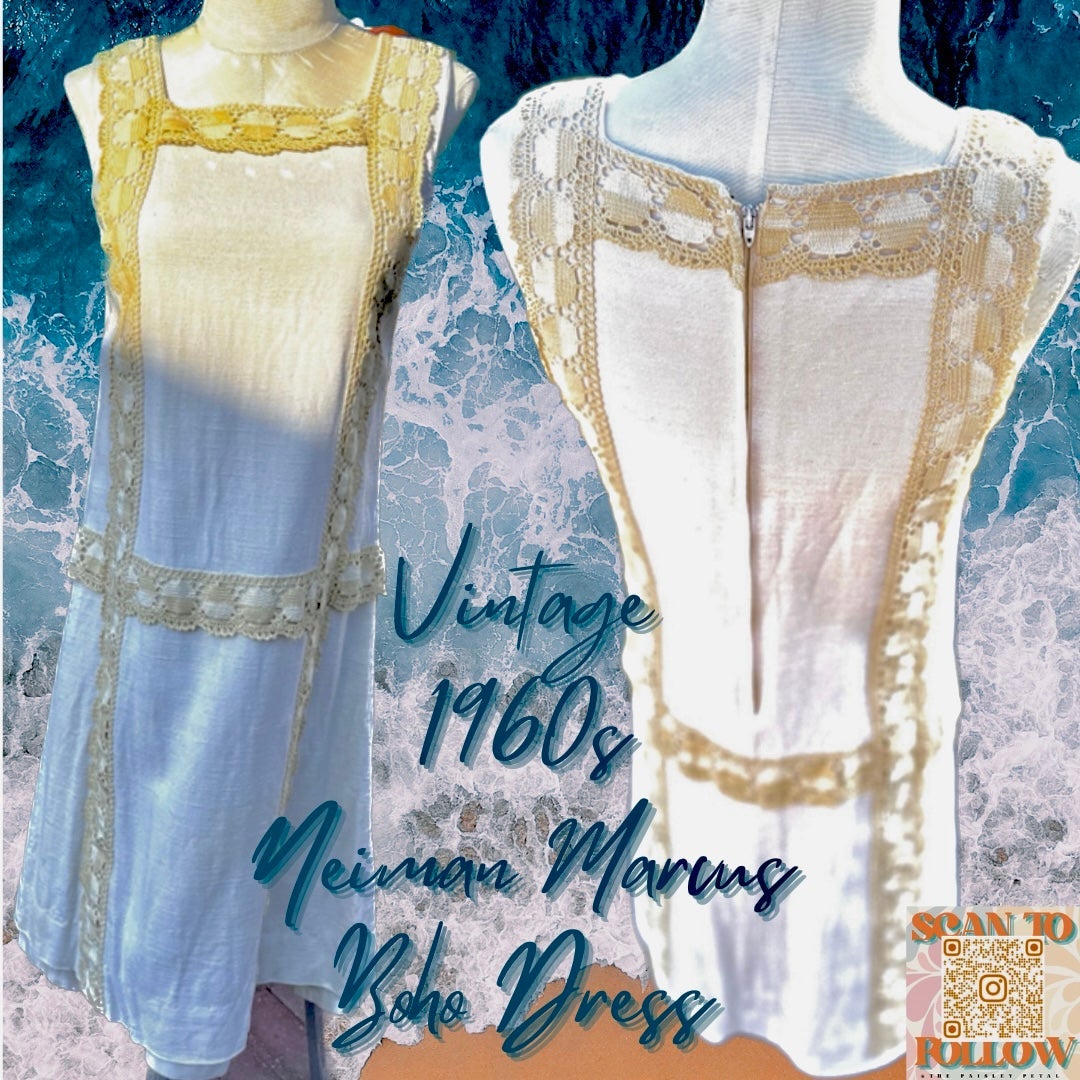 NEIMAN MARCUS SLEEVELESS COSTAL VINTAGE DRESS WITH TAN LACE OVERLAY