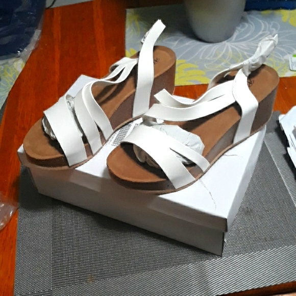 Angel Steps Tali Sandal sz 9M
