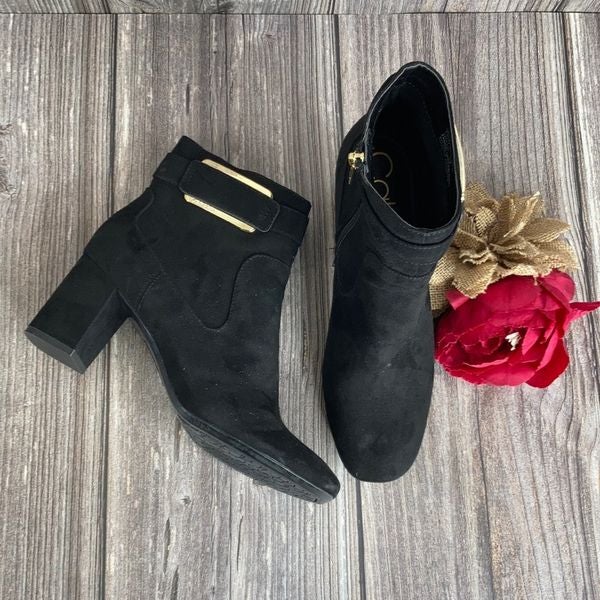 Calvin Klein Women's Cattee Booties 7.5M