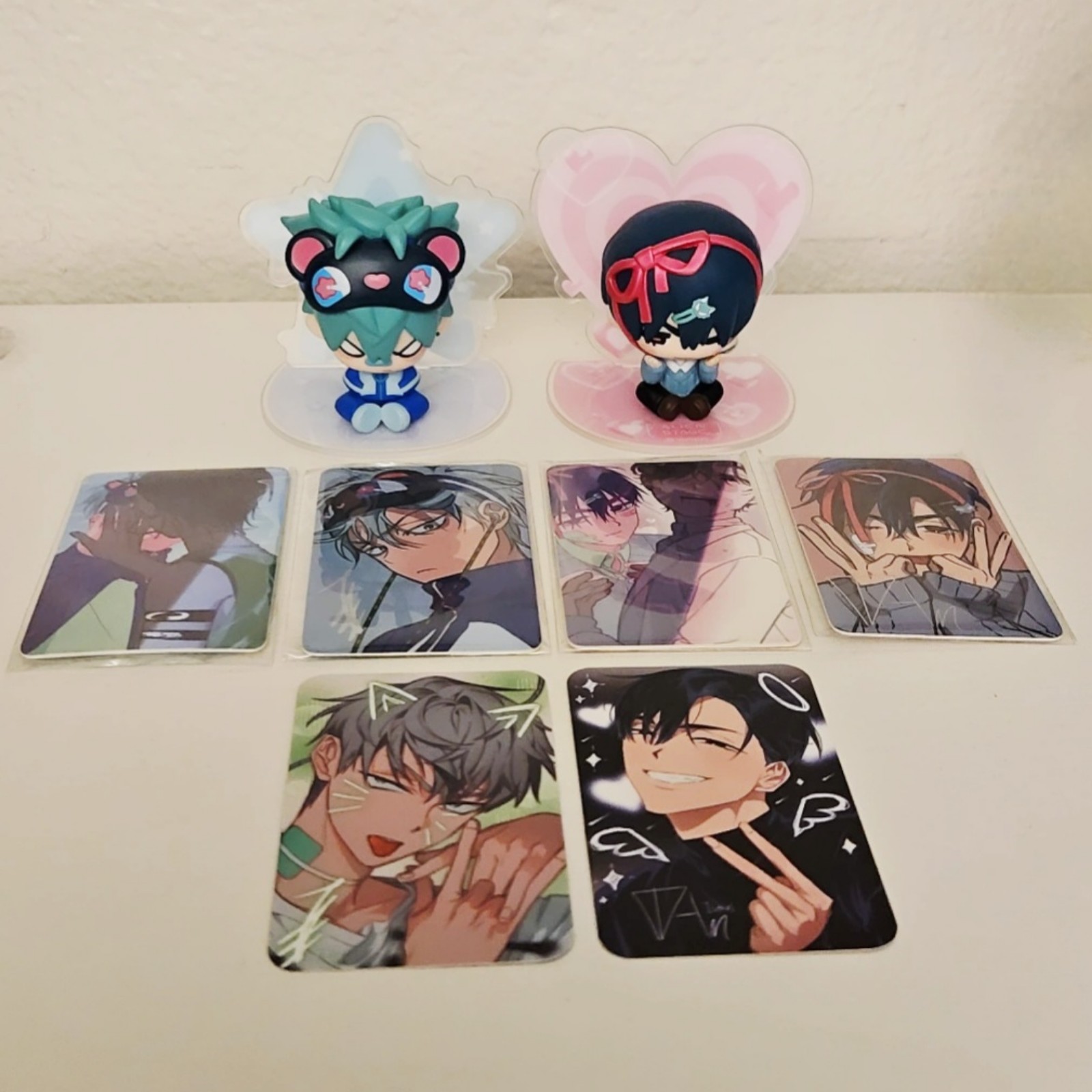 Alien Stage Official Ivan Till Figures Set + Idol Photocards