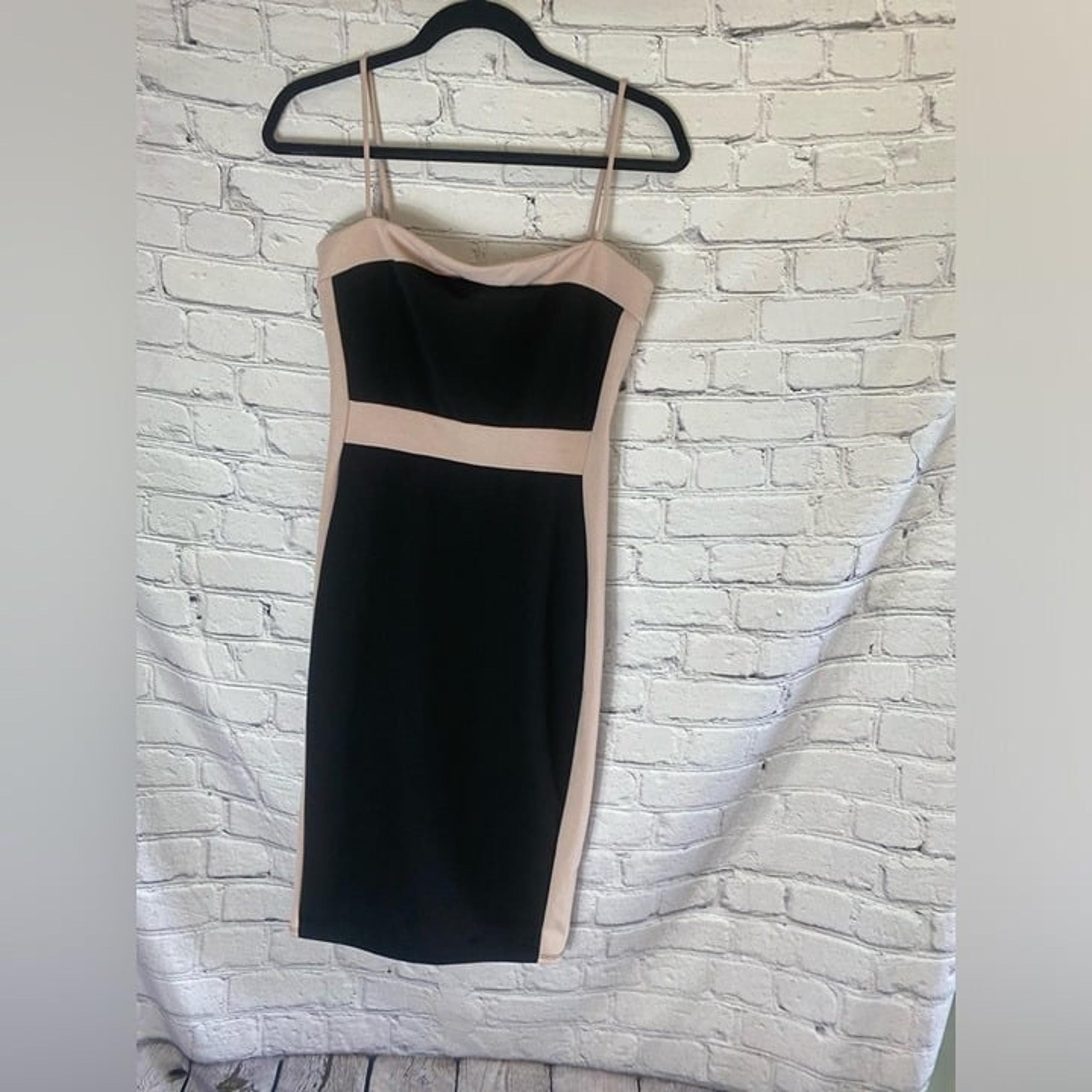 Fashion Nova Women’s Hourglass Black and Pink Spaghetti Strap Dress Medium