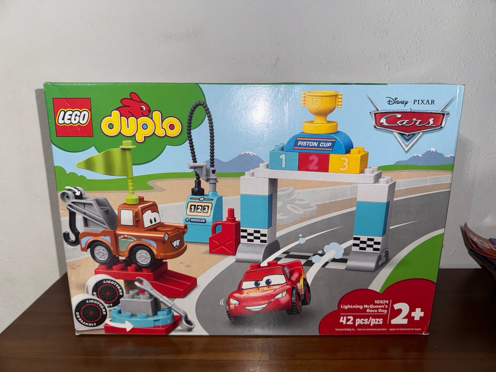 LEGO DUPLO: Lightning McQueen's Race Day (10924)