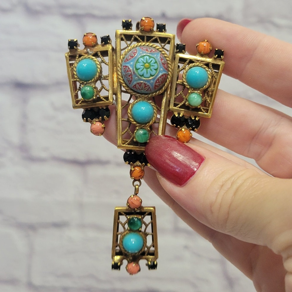 Vintage DeLizza & Elster Juliana Moroccan Matrix Pendant Pinback Goldtone Brooch