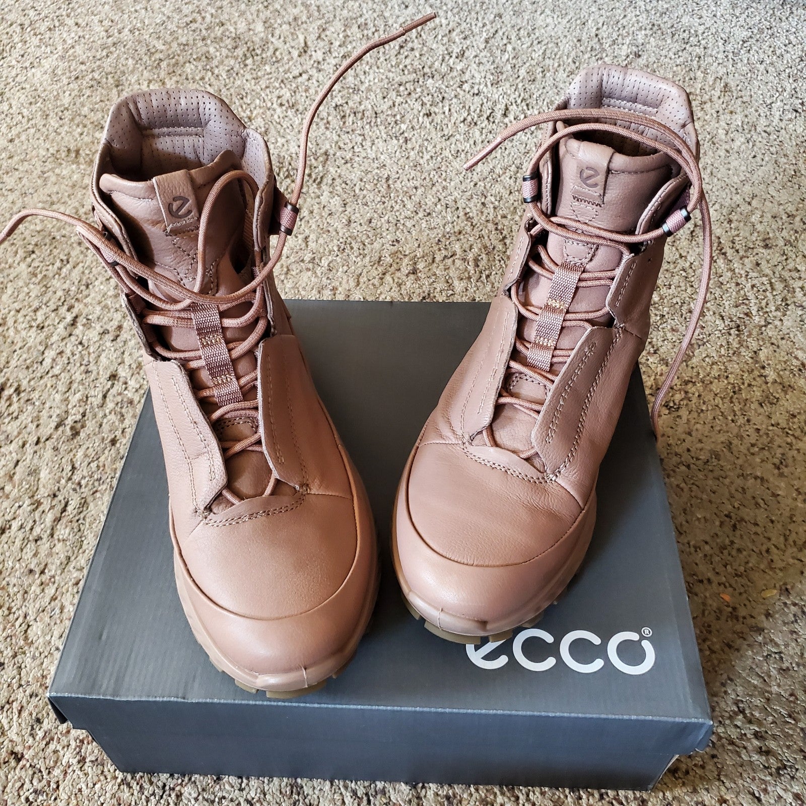 New leather shoes