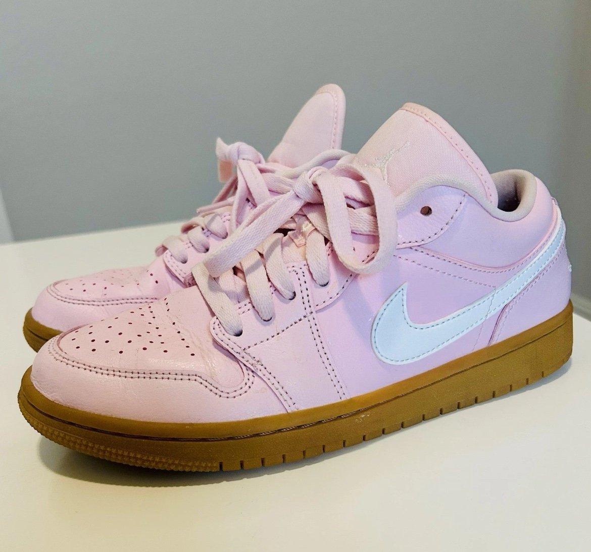 Jordan 1 Low Arctic Pink Gum (Women's) Size 9