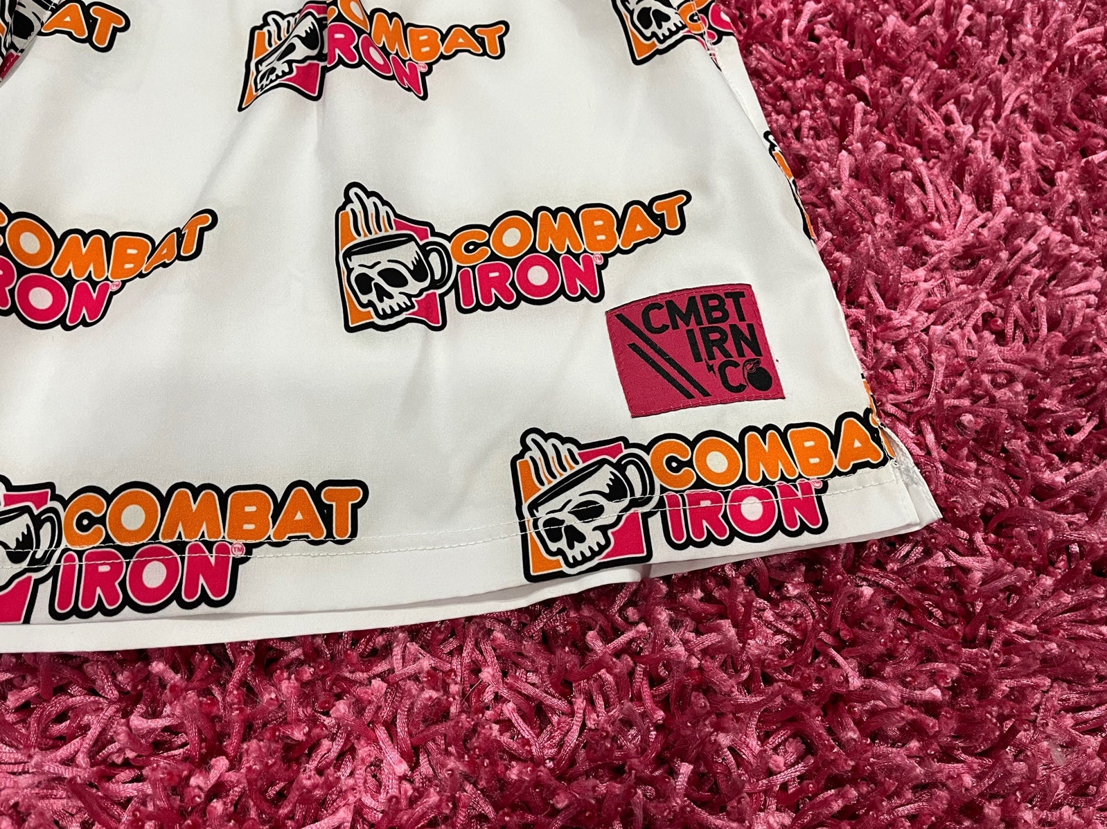 Combat Iron Dunkin Skulls Mens shorts