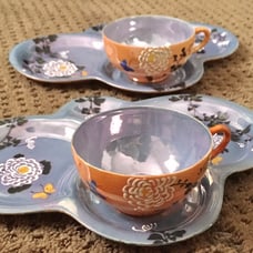 VNTG Porcelain Lusterware 2 Cups+2 Plates w/Hand painted Flowers + Butterflies