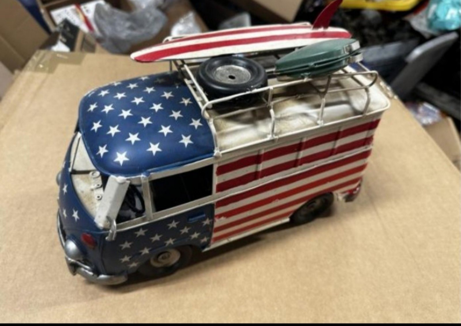 13 VW AMERICAN BUS VAN DIE CAST TIN TOY