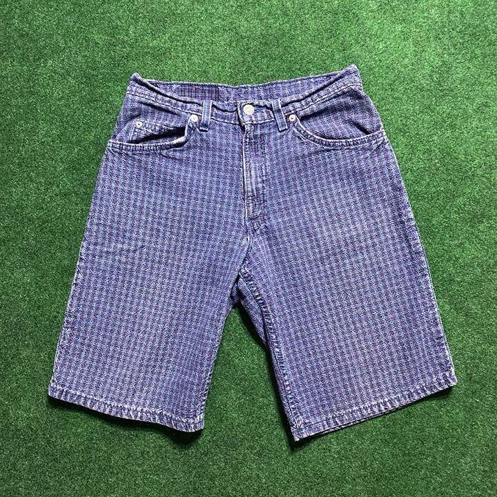 VOLUME PLEATED SHORT STRIPE