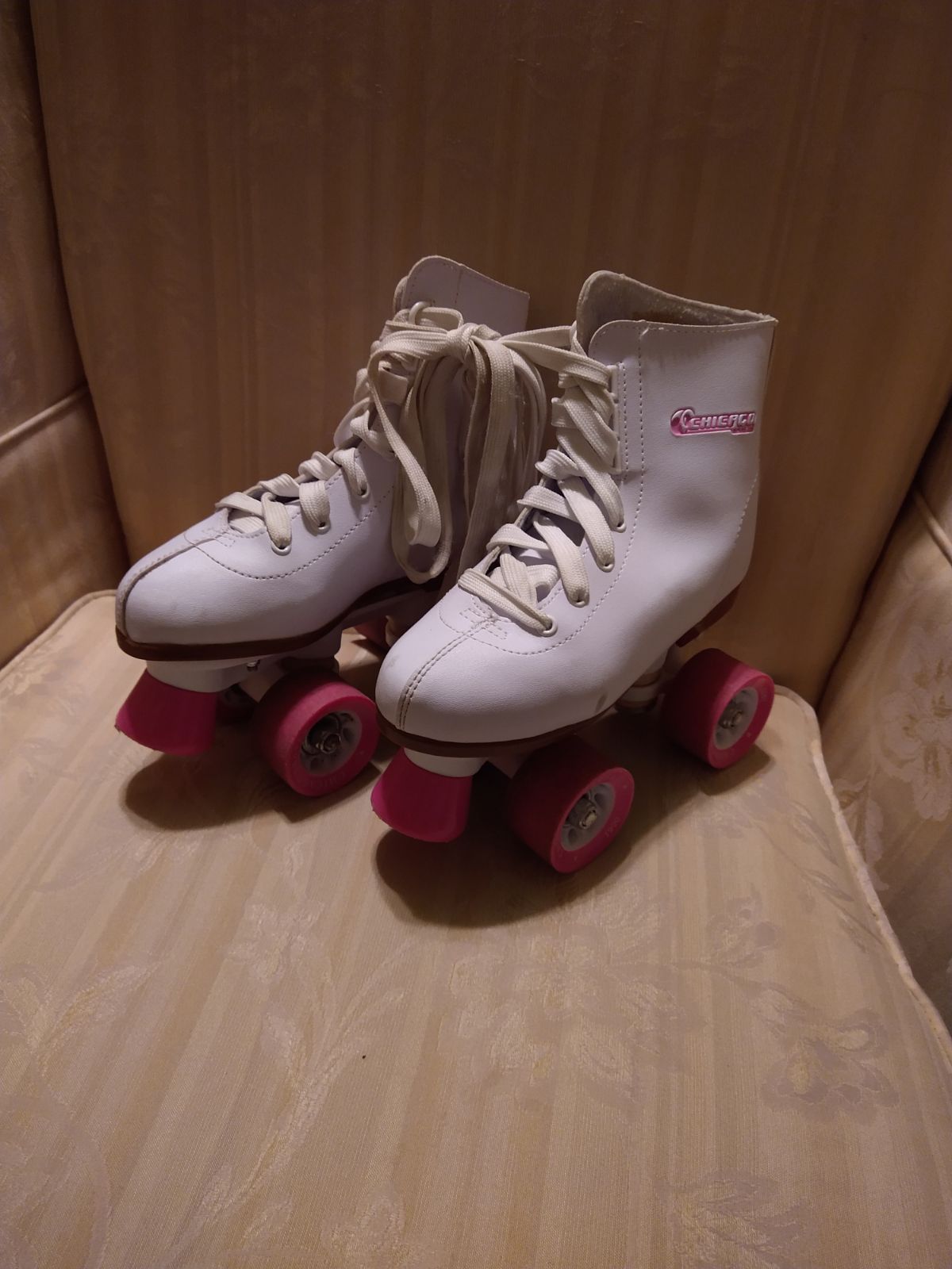 Size 2 Chicago Roller Skates