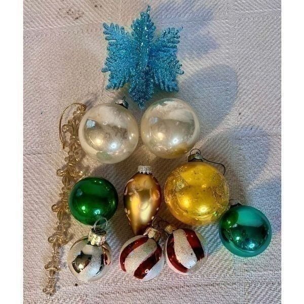 Mixed Lot of 11 Vintage Christmas Ornaments Shiny Brights & Others