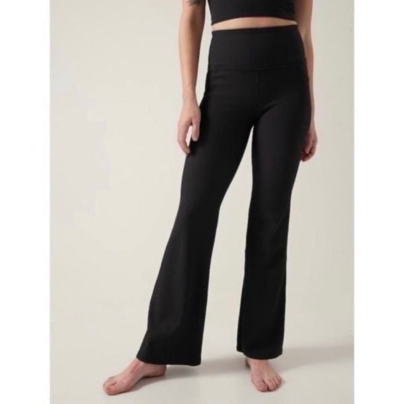 Athleta salutation stash rib flare pants