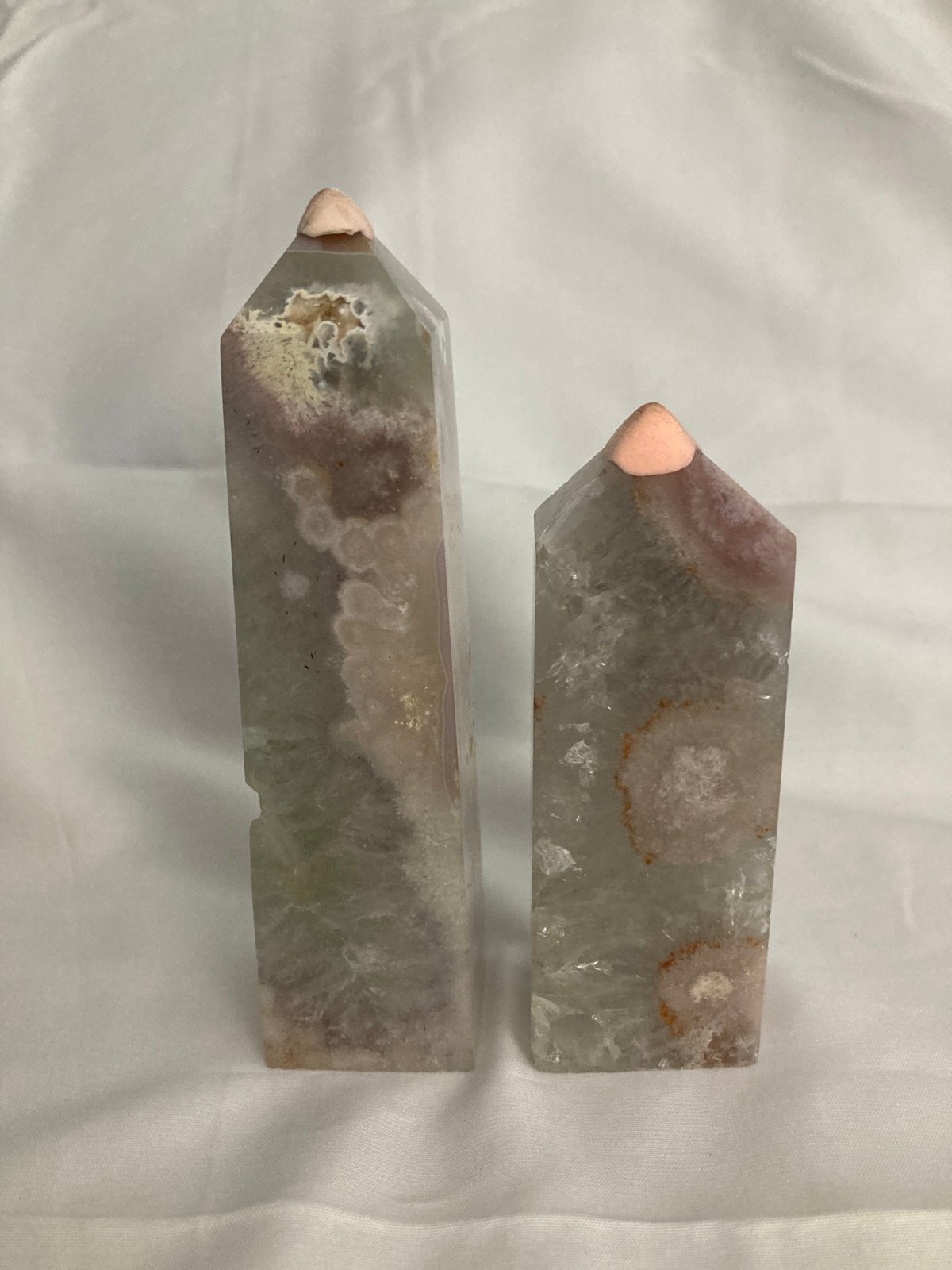 Pink Flower Agate w/Quartz Point Towers. NWOT Set of 2. Pink flowers.
