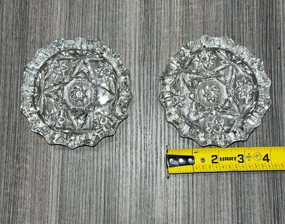 VTG Clear Glass Moon and Stars Like Pattern Round 4 Slot Ashtray Crystal