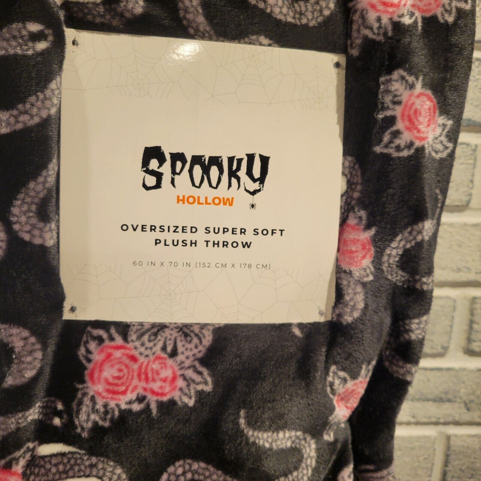 Spooky Hollow oversized velvet soft throw blanket 60”x 70” New With Tags ￼