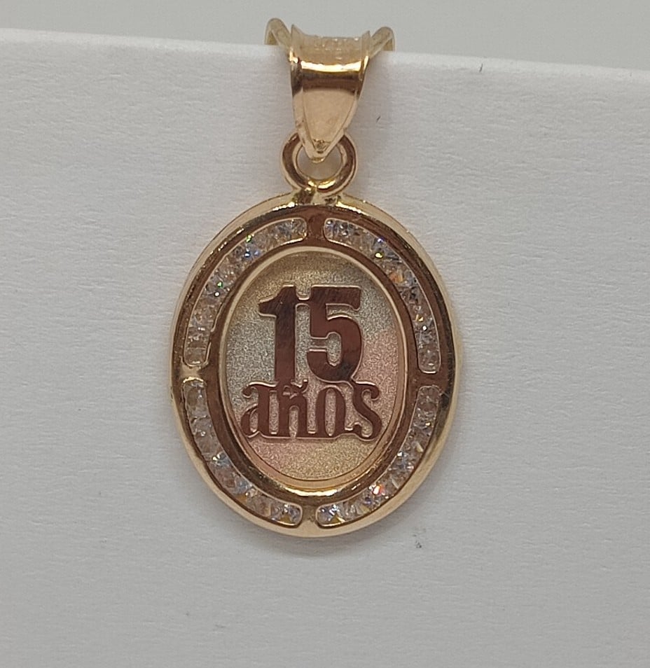 14k Solid Gold Quinceañera Pendant