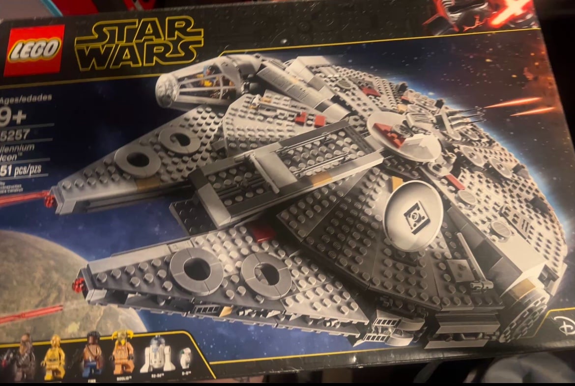 Star Wars Millennium Falcon LEGO 75257