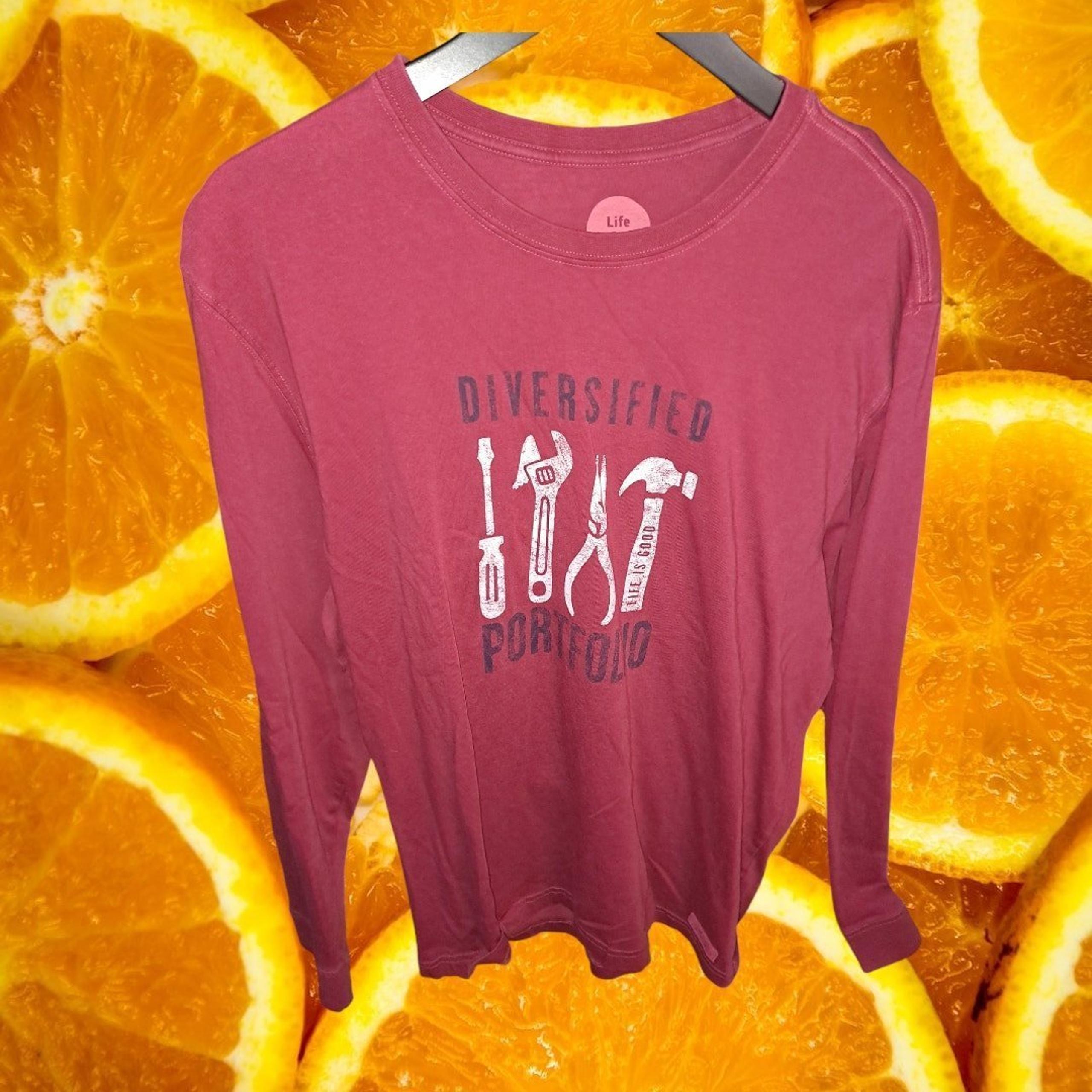 Life Is Good  Diversified Portfolio Red Long Sleeve Tee Shirt Size Large